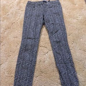 women’s cheeta print jeans